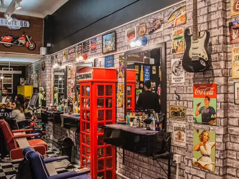 Benedito Barber Shop IV