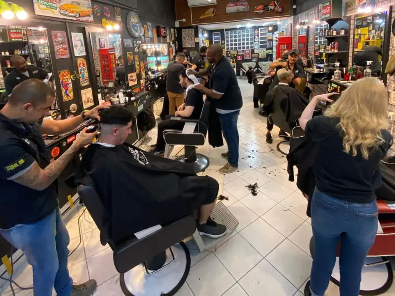 Benedito Barber Shop V